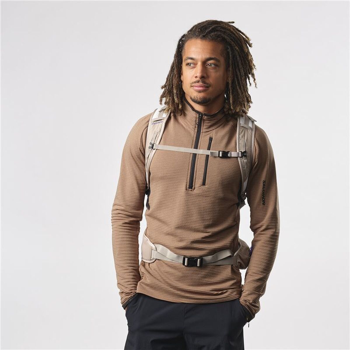 Salomon Träningsväska Salomon Trailblazer 30 Ljusgrå 30 L – produktbild 3 (Itsbag)