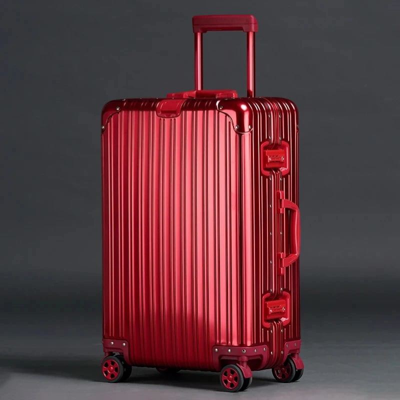 Itsbag.se red aluminum suitcase with TSA lock and 360° wheels, perfect for travel.